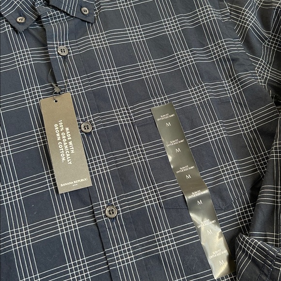 Men's Banana Republic Navy Plaid Shirt - Picture 3 of 4